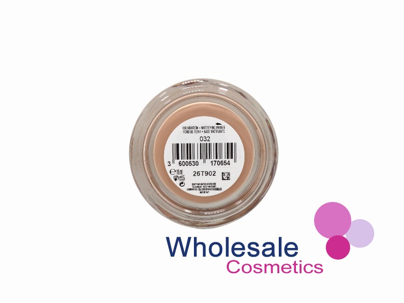 9 x Maybelline Dream Matte Mousse Foundation + Primer - 32 GOLDEN